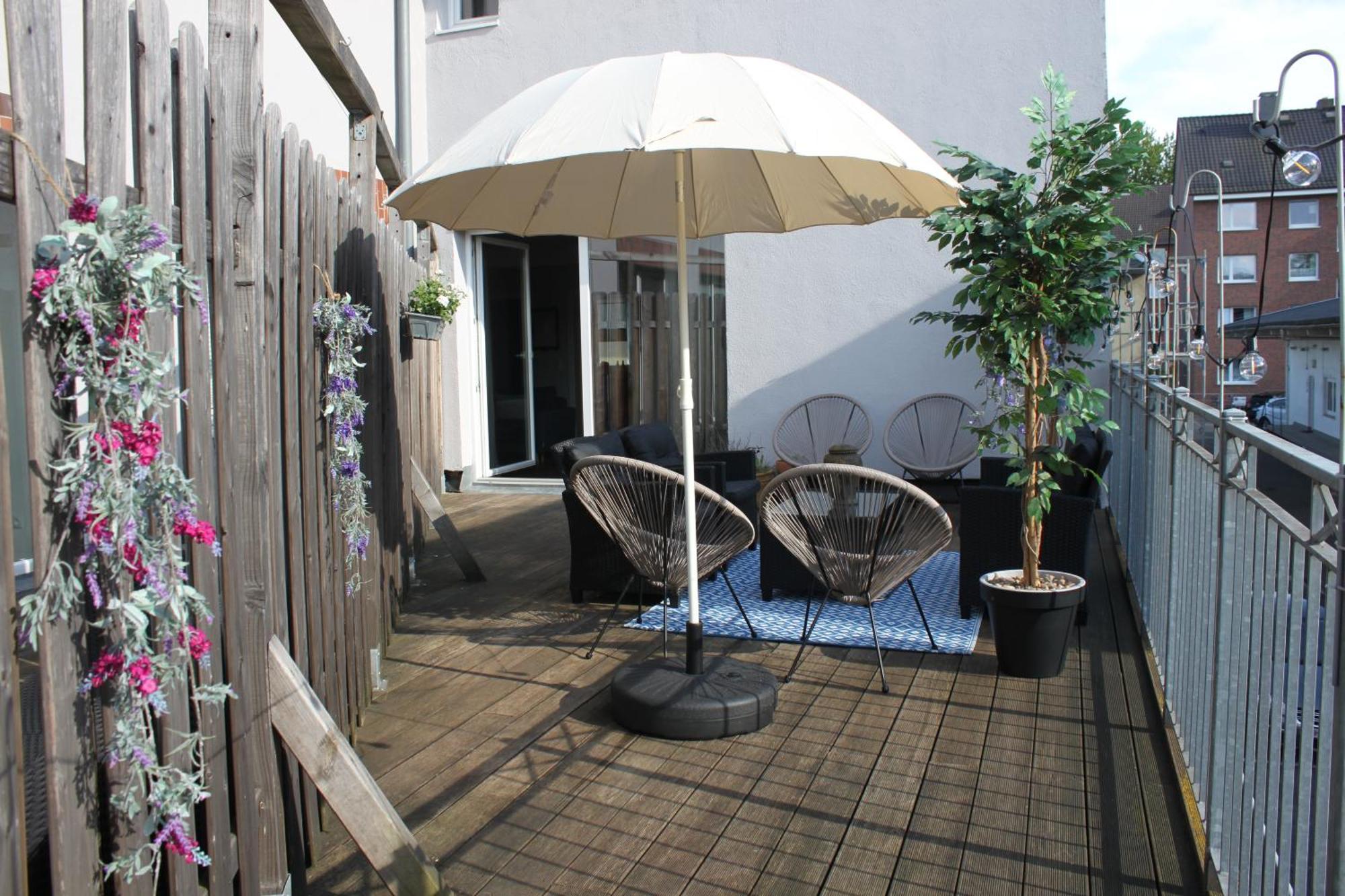 Lejlighed R B Family - 108 Qm Mit Dachterrasse - Badewanne & Dusche - Kostenloses Parken - 2 Schlafzimmer Hamborg