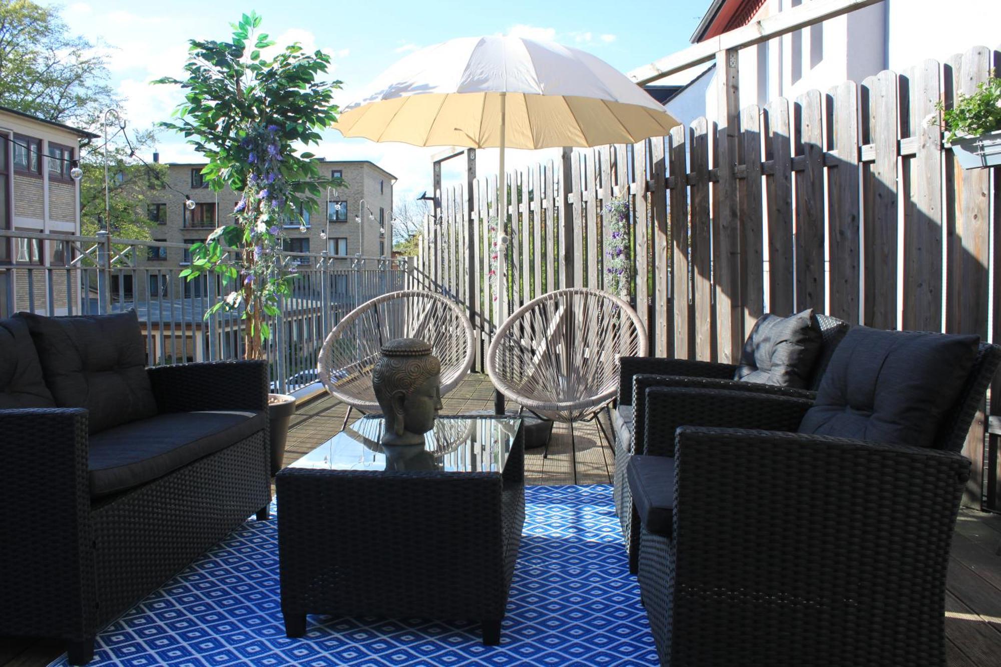 R B Family - 108 Qm Mit Dachterrasse - Badewanne & Dusche - Kostenloses Parken - 2 Schlafzimmer Hamburg